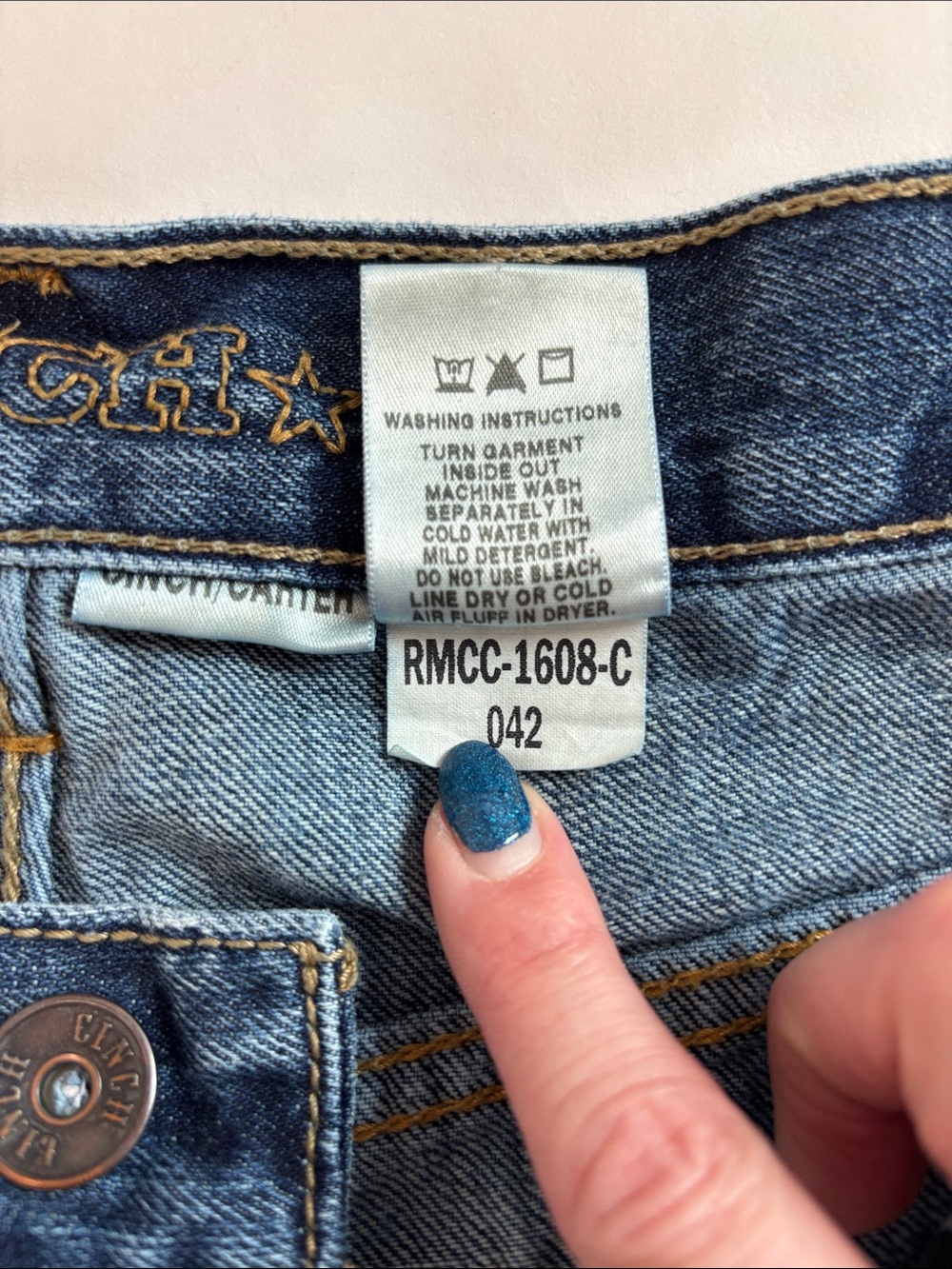 Cinch Carter Denim Jeans in Medium Blue with Contrast Stitching - Picture 8 of 15